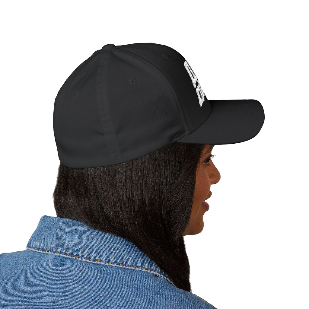 Closed-Back Structured Cap (Embroidery)